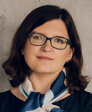 Adv. Agnieszka Hajos-Iwańska, Ph.D. (B2R law)
