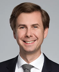 Adv. Wojciech Jarosiński, LL.M. (Peak Legal, CUA Law School’s Board of Visitors)
